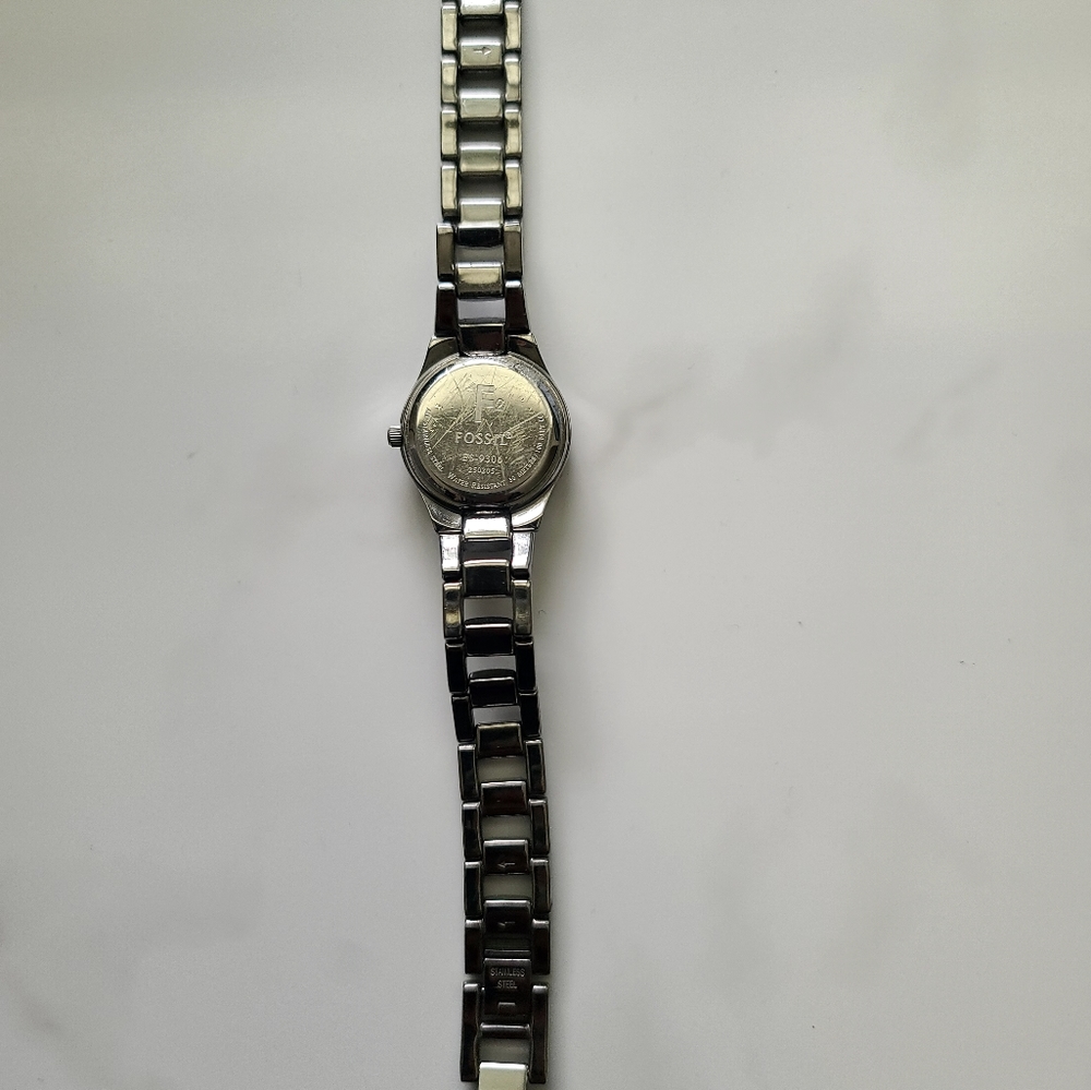 Fossil Watch - Picture 2 of 3